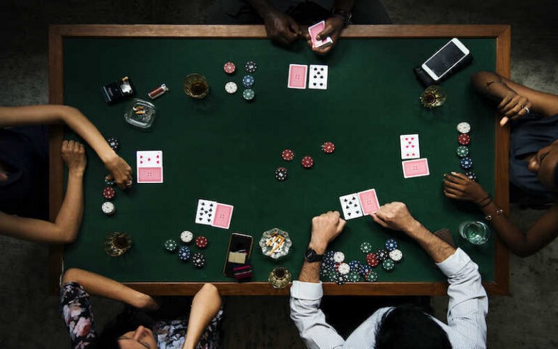 Thuật ngữ poker trong bàn cược cơ bản